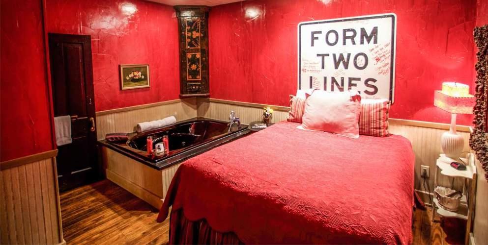 محطة كوليج 7F Lodge And Events المظهر الخارجي الصورة
